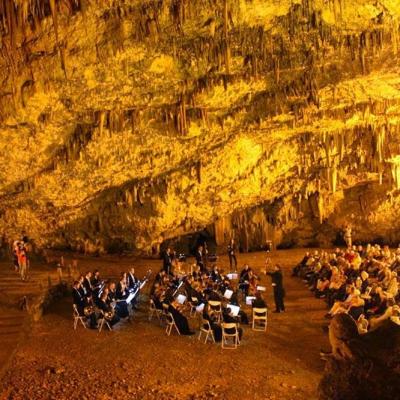 Drogarati Cave