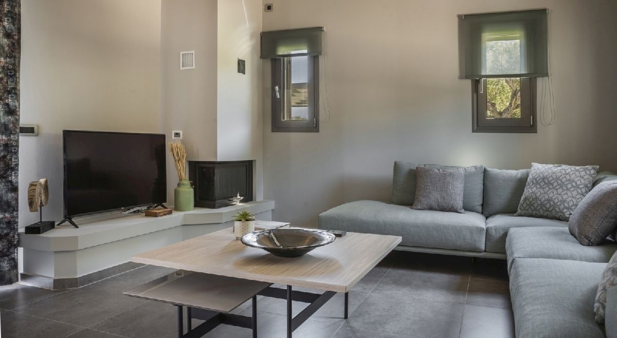 02-14_living_room.jpg